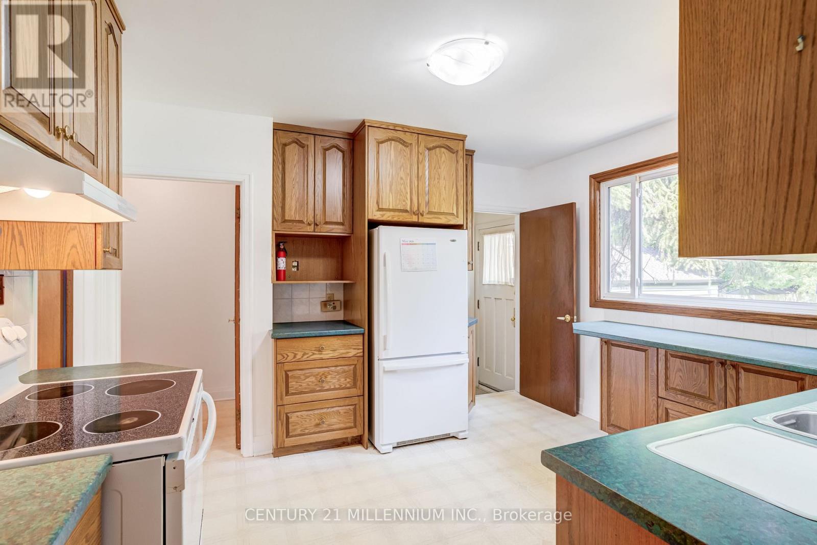 99 Sunning Hill Avenue, Hamilton, Ontario  L8T 1C1 - Photo 13 - X13419392