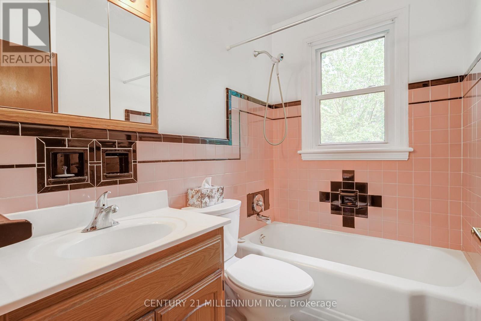 99 Sunning Hill Avenue, Hamilton, Ontario  L8T 1C1 - Photo 20 - X13419392