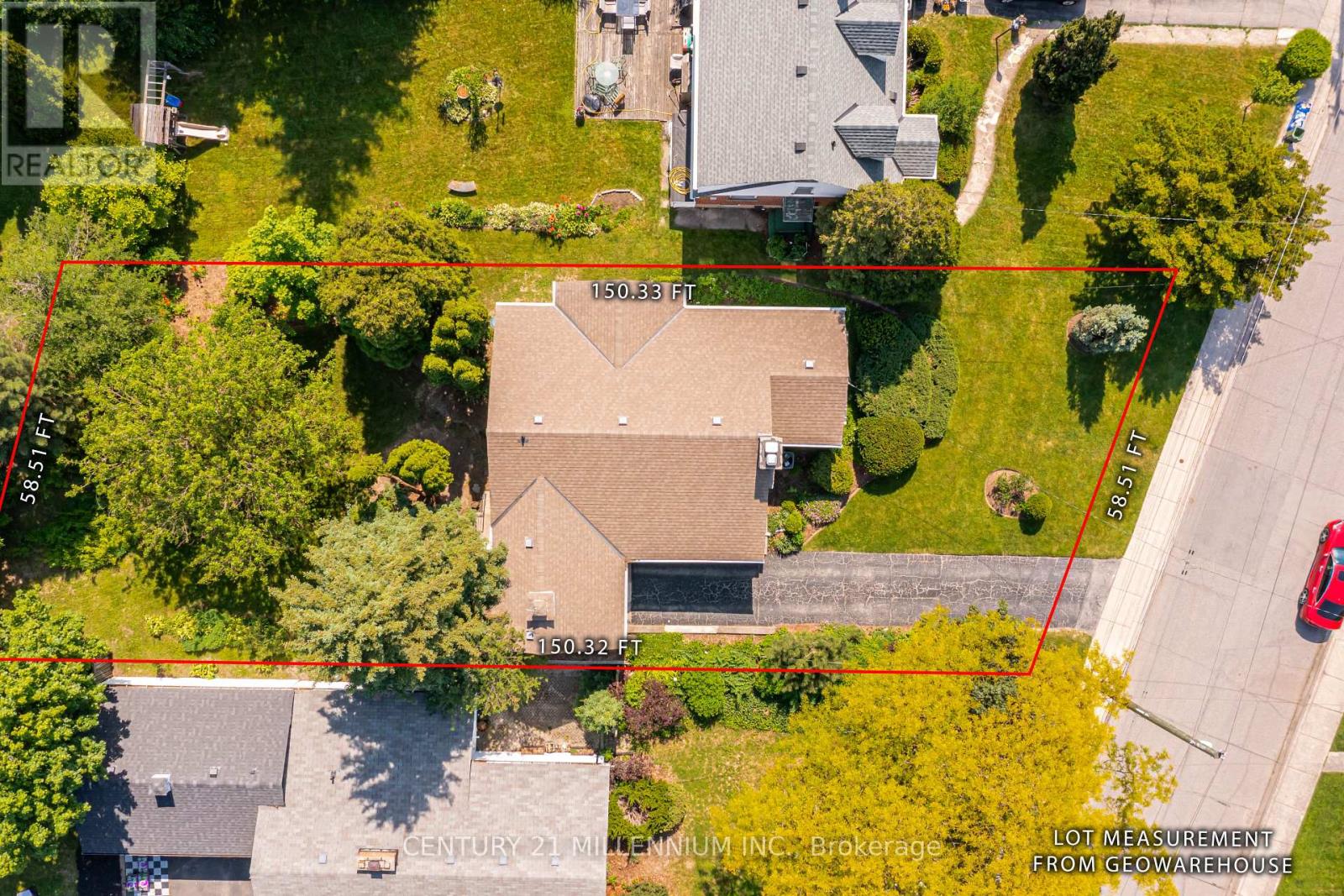99 Sunning Hill Avenue, Hamilton, Ontario  L8T 1C1 - Photo 3 - X13419392