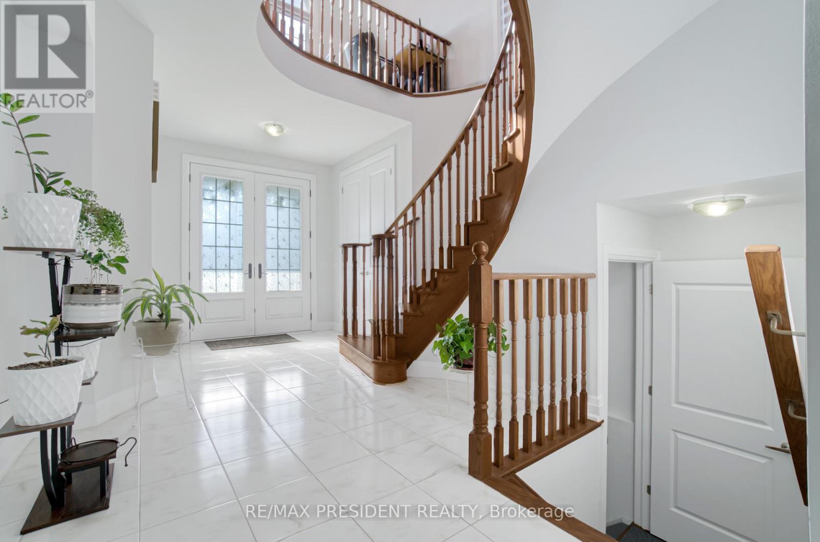 142 Prince Charles Crescent, Woodstock, Ontario  N4T 0N1 - Photo 6 - X13419476