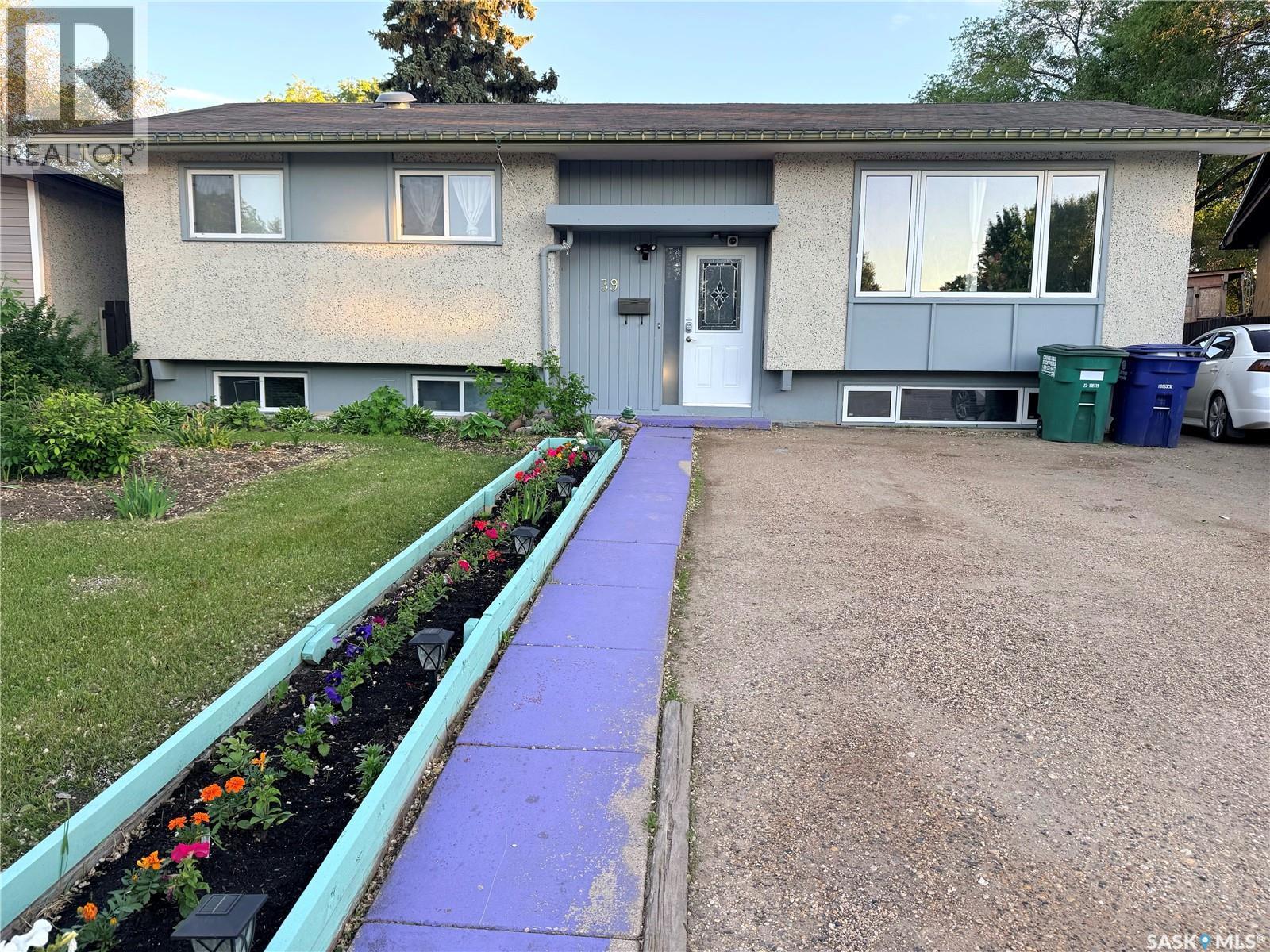 39 Byers CRESCENT, Saskatoon, Saskatchewan