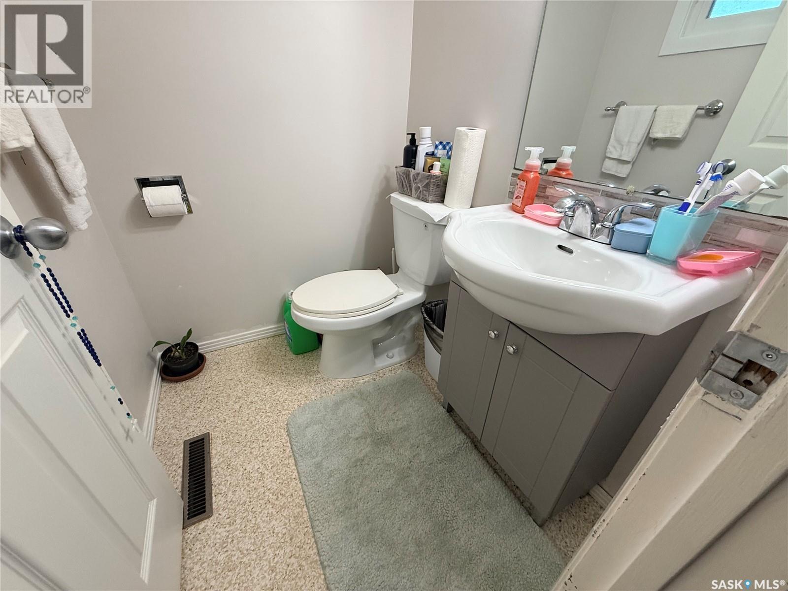 39 Byers Crescent, Saskatoon, Saskatchewan  S7L 4H1 - Photo 11 - SK038758