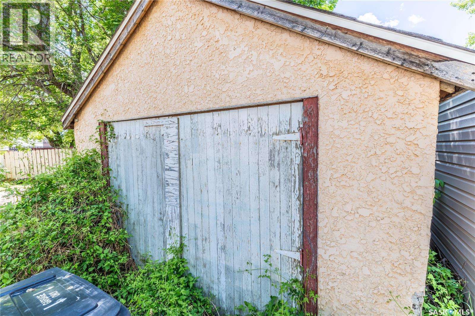 1205 1st Avenue Nw, Moose Jaw, Saskatchewan  S6H 3N5 - Photo 10 - SK038721