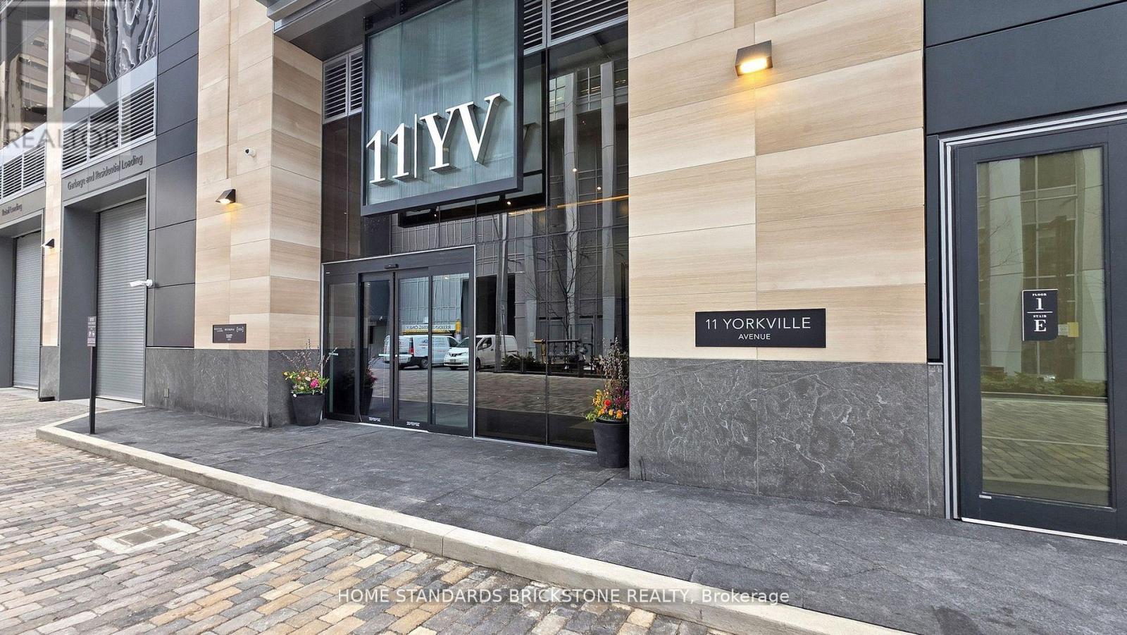 6305 - 11 YORKVILLE AVENUE, Toronto, Ontario