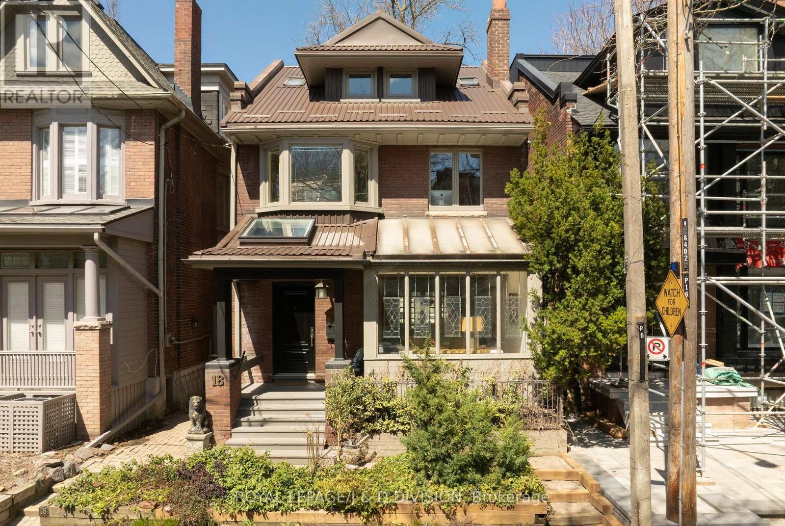 18 Tranby Avenue, Toronto, Ontario  M5R 1N5 - Photo 32 - C13419846
