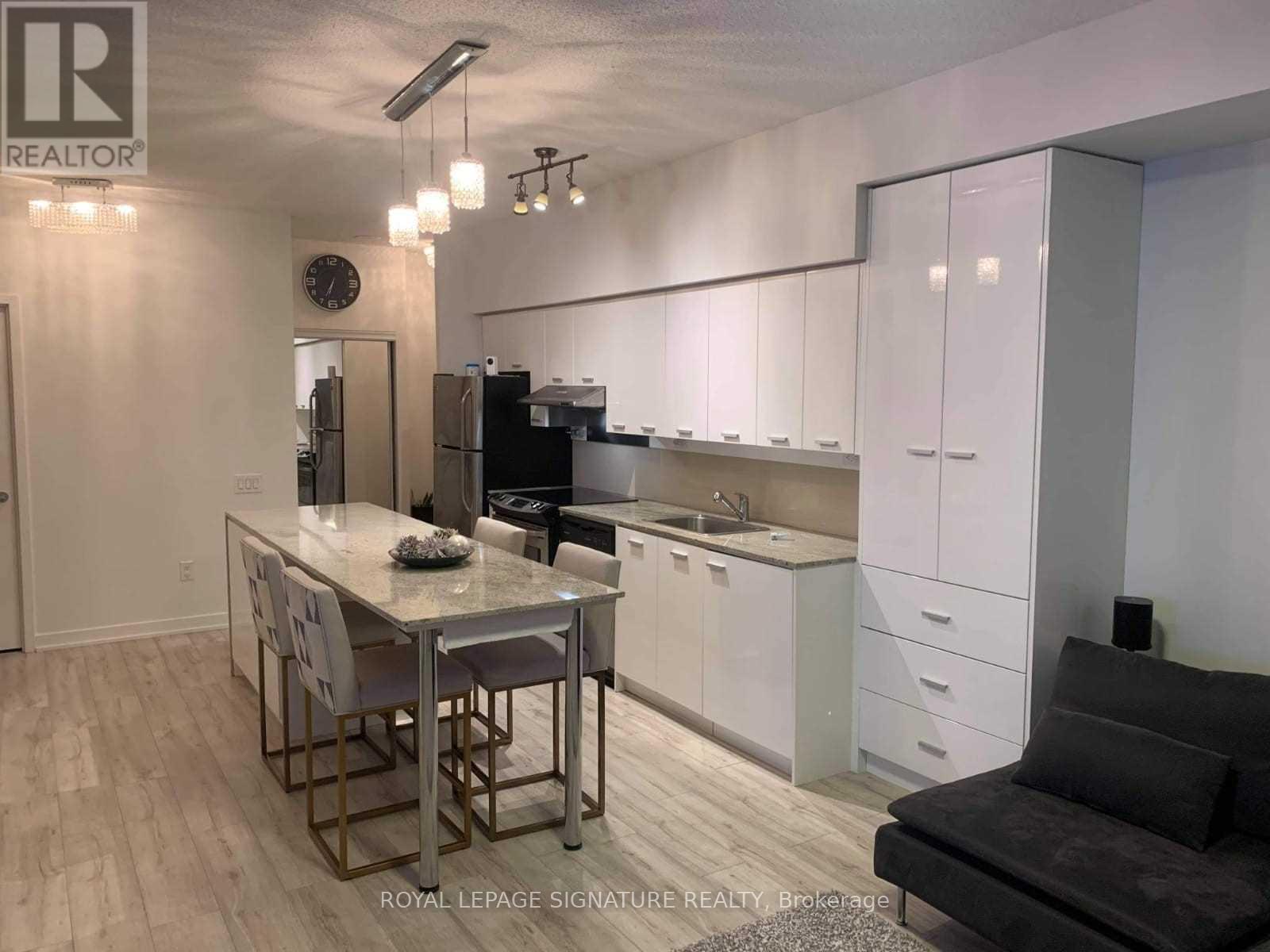 2009 - 29 Singer Court, Toronto, Ontario  M2K 0B3 - Photo 5 - C13419908
