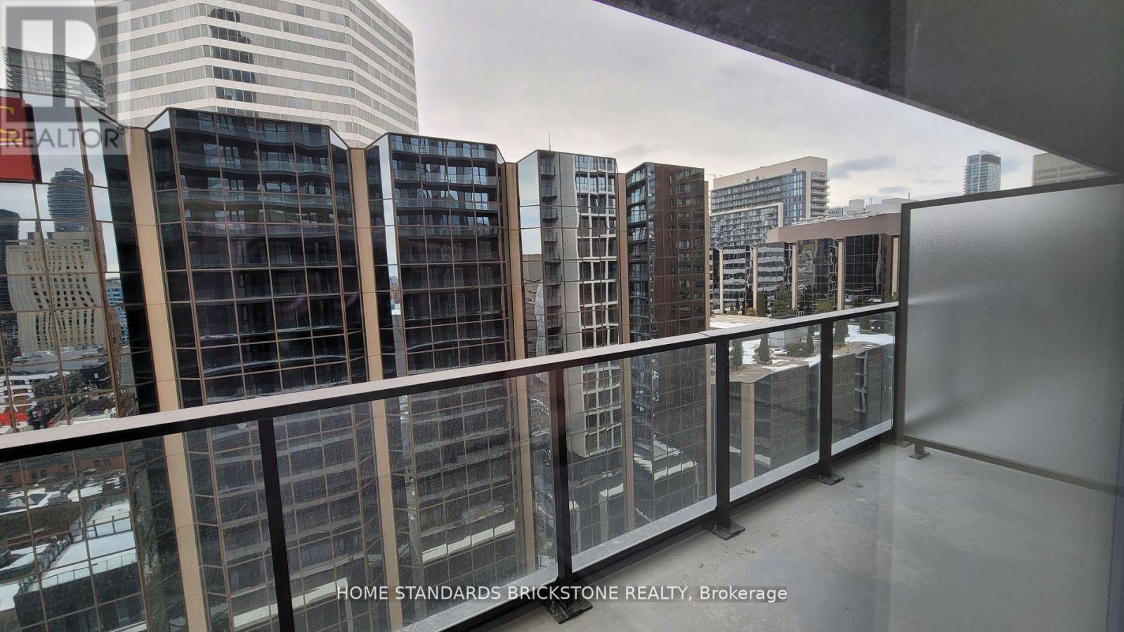 1304 - 20 Edward Street, Toronto, Ontario  M5G 1C9 - Photo 2 - C13419924