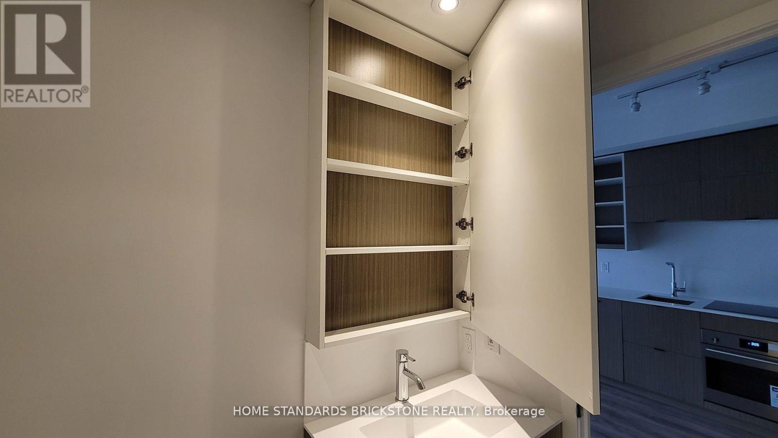 1304 - 20 Edward Street, Toronto, Ontario  M5G 1C9 - Photo 6 - C13419924