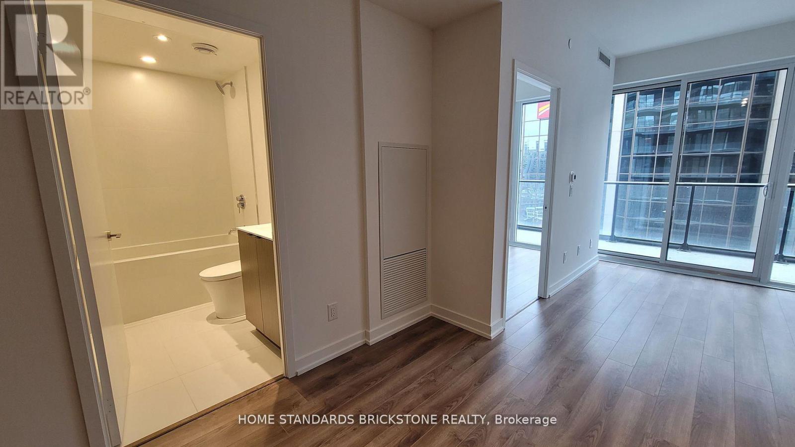 1304 - 20 Edward Street, Toronto, Ontario  M5G 1C9 - Photo 7 - C13419924