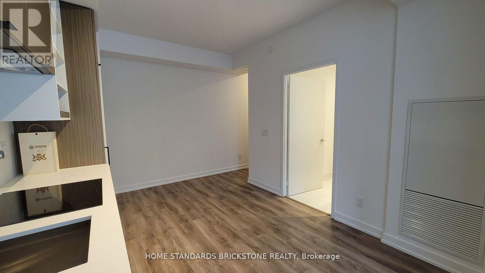 1304 - 20 Edward Street, Toronto, Ontario  M5G 1C9 - Photo 8 - C13419924