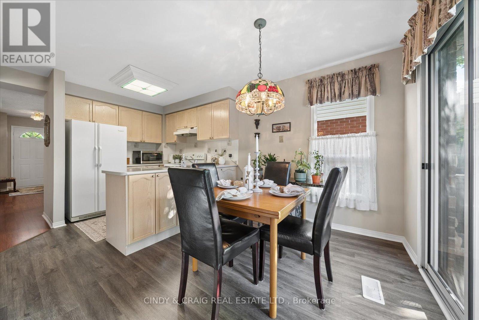 28 Moyse Drive, Clarington, Ontario  L1E 2V4 - Photo 6 - E13419630