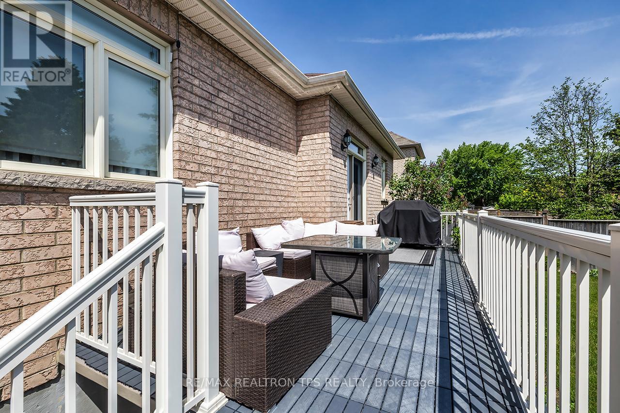 25 Leafield Drive, Toronto, Ontario  M1W 2R2 - Photo 39 - E13419826
