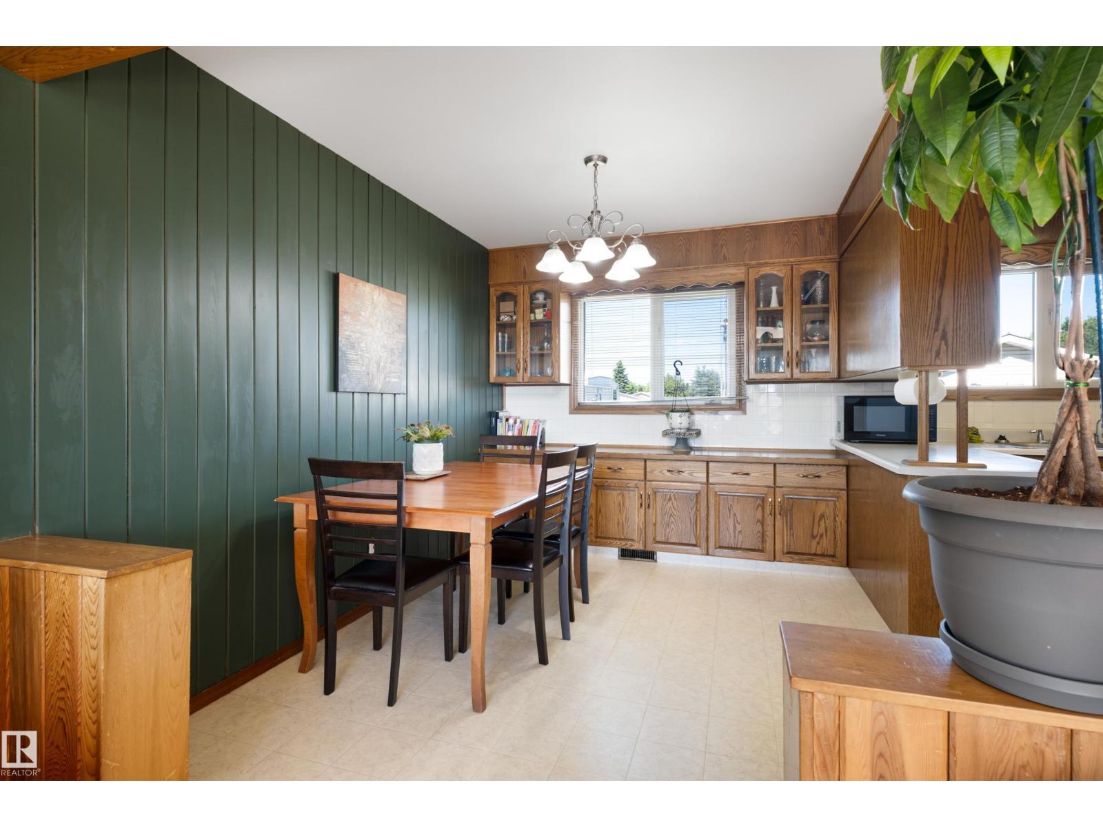 13712 87 St NW, Edmonton, Alberta  T5E 3E9 - Photo 10 - E4492583