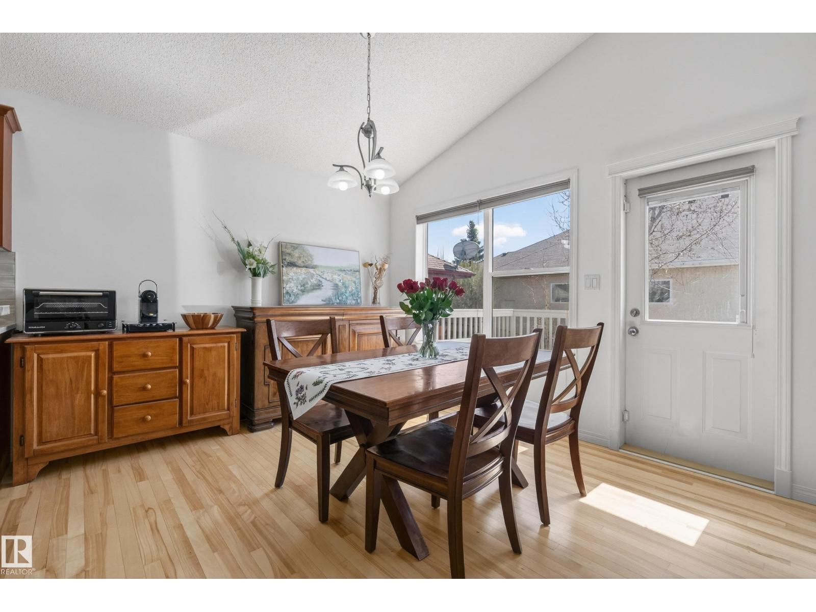 10807 6 Av SW, Edmonton, Alberta  T6W 1G3 - Photo 18 - E4492584