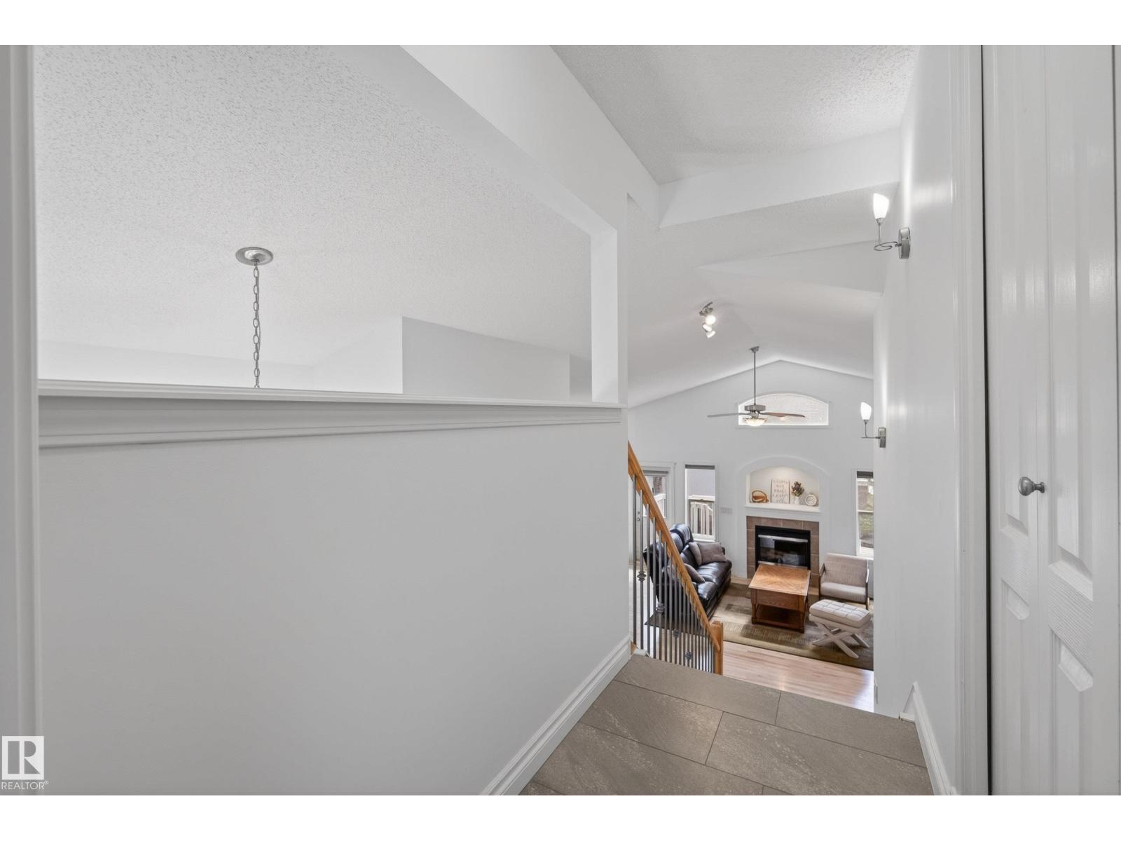 10807 6 Av SW, Edmonton, Alberta  T6W 1G3 - Photo 30 - E4492584