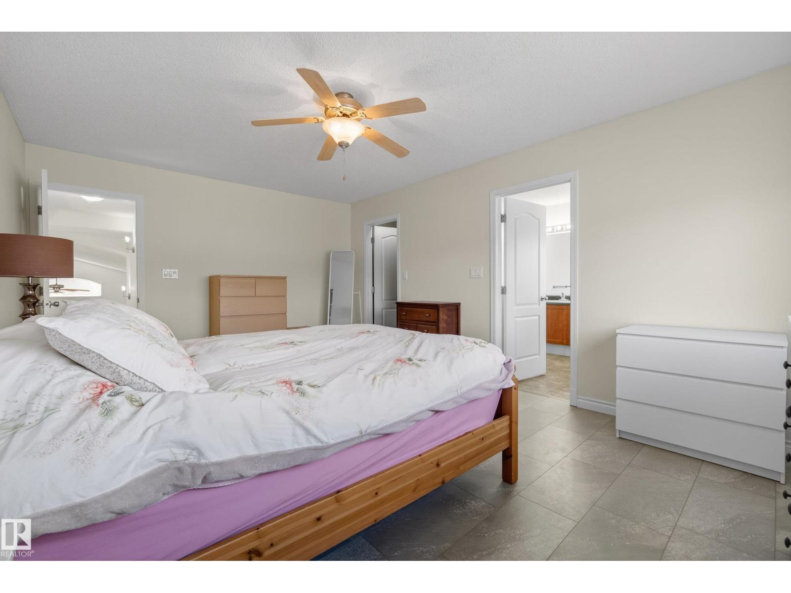 10807 6 Av SW, Edmonton, Alberta  T6W 1G3 - Photo 34 - E4492584