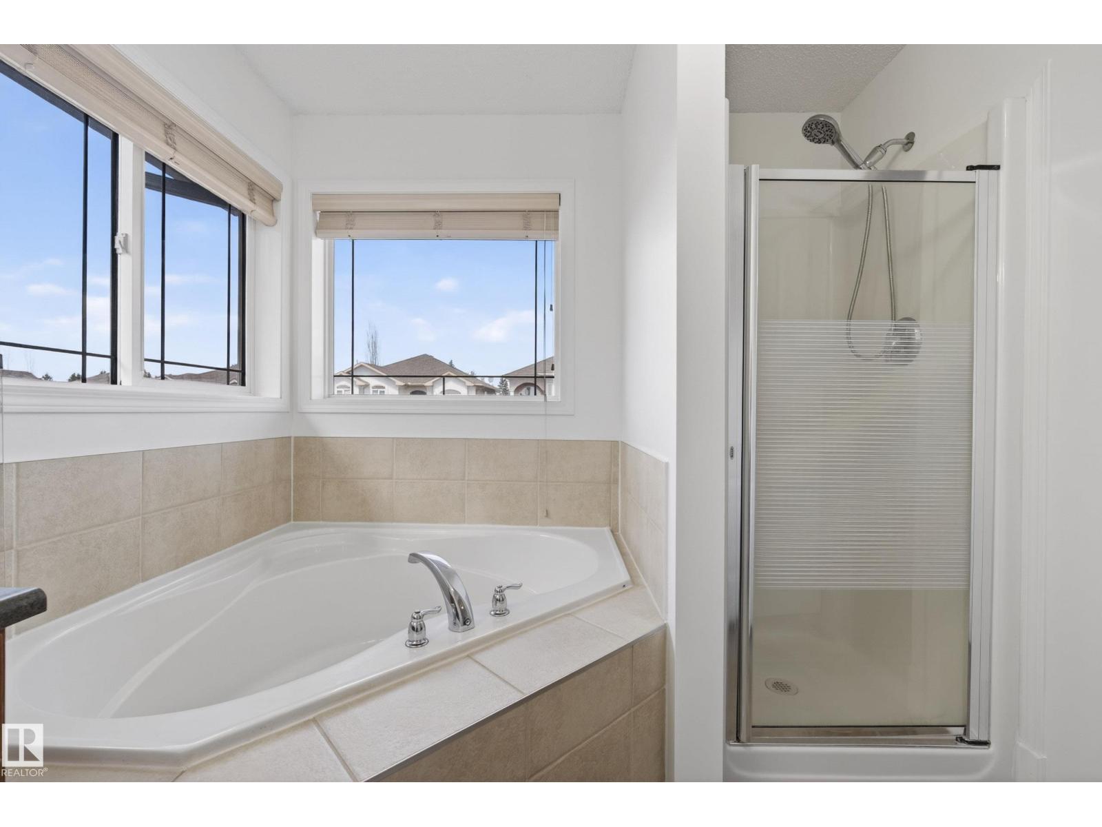 10807 6 Av SW, Edmonton, Alberta  T6W 1G3 - Photo 36 - E4492584