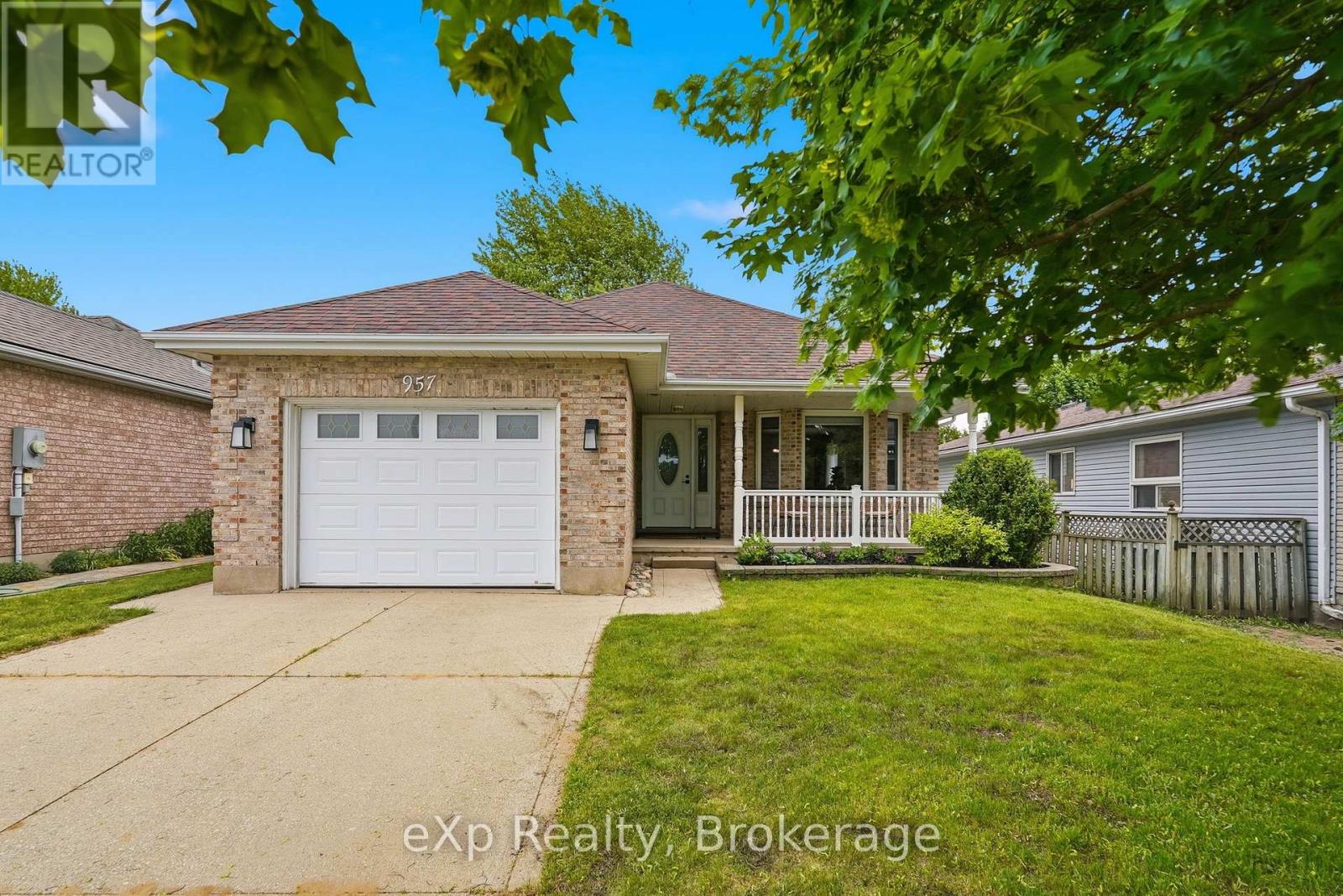 957 WATERLOO STREET, Saugeen Shores, Ontario