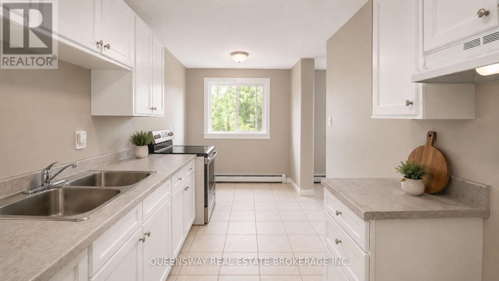 306 - 601 BARBER AVENUE N, North Perth, Ontario