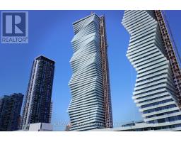 2913 - 3900 CONFEDERATION PARKWAY, Mississauga, Ontario