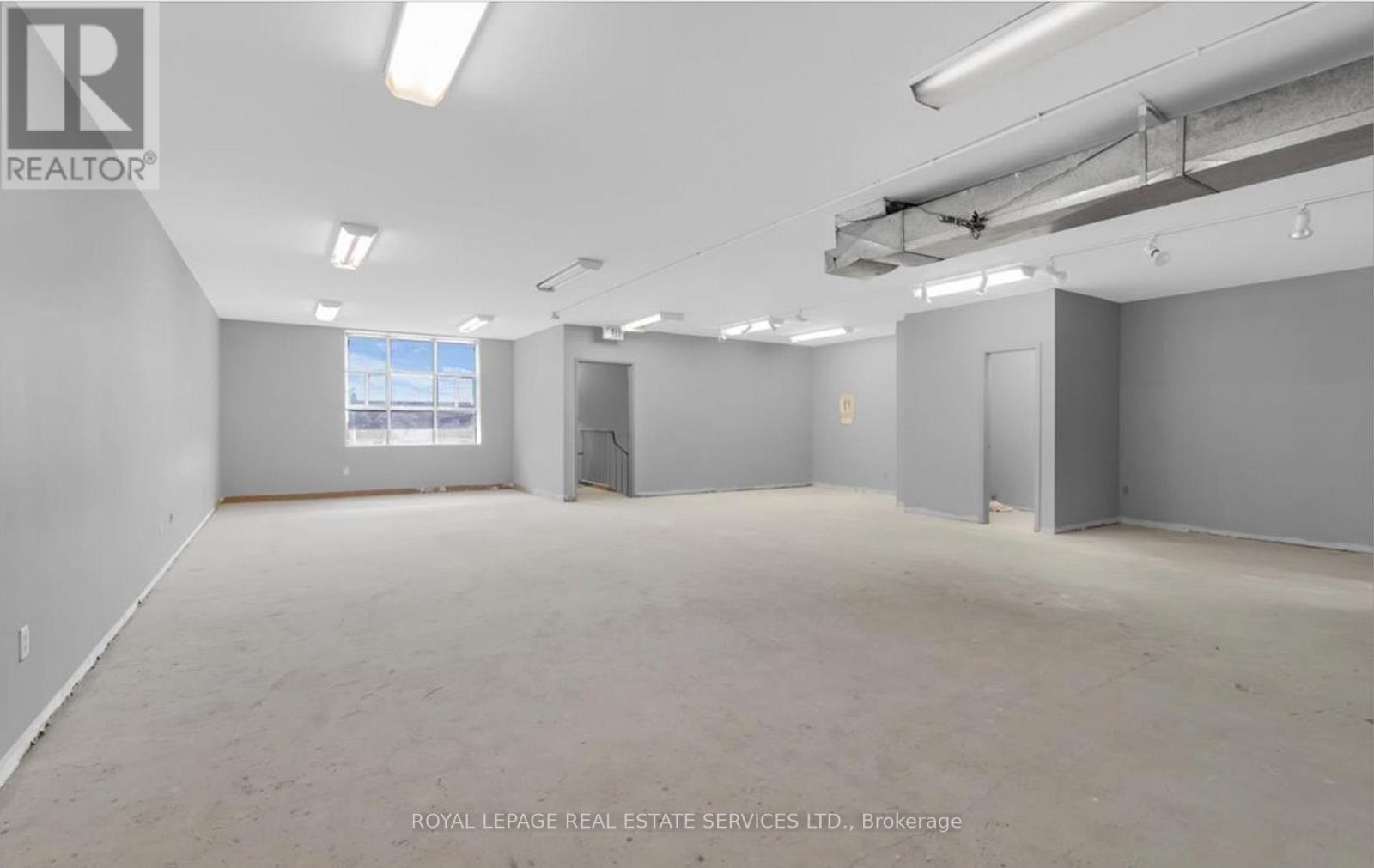 2547a Eglinton Avenue W, Toronto, Ontario  M6M 1T2 - Photo 9 - W13419636
