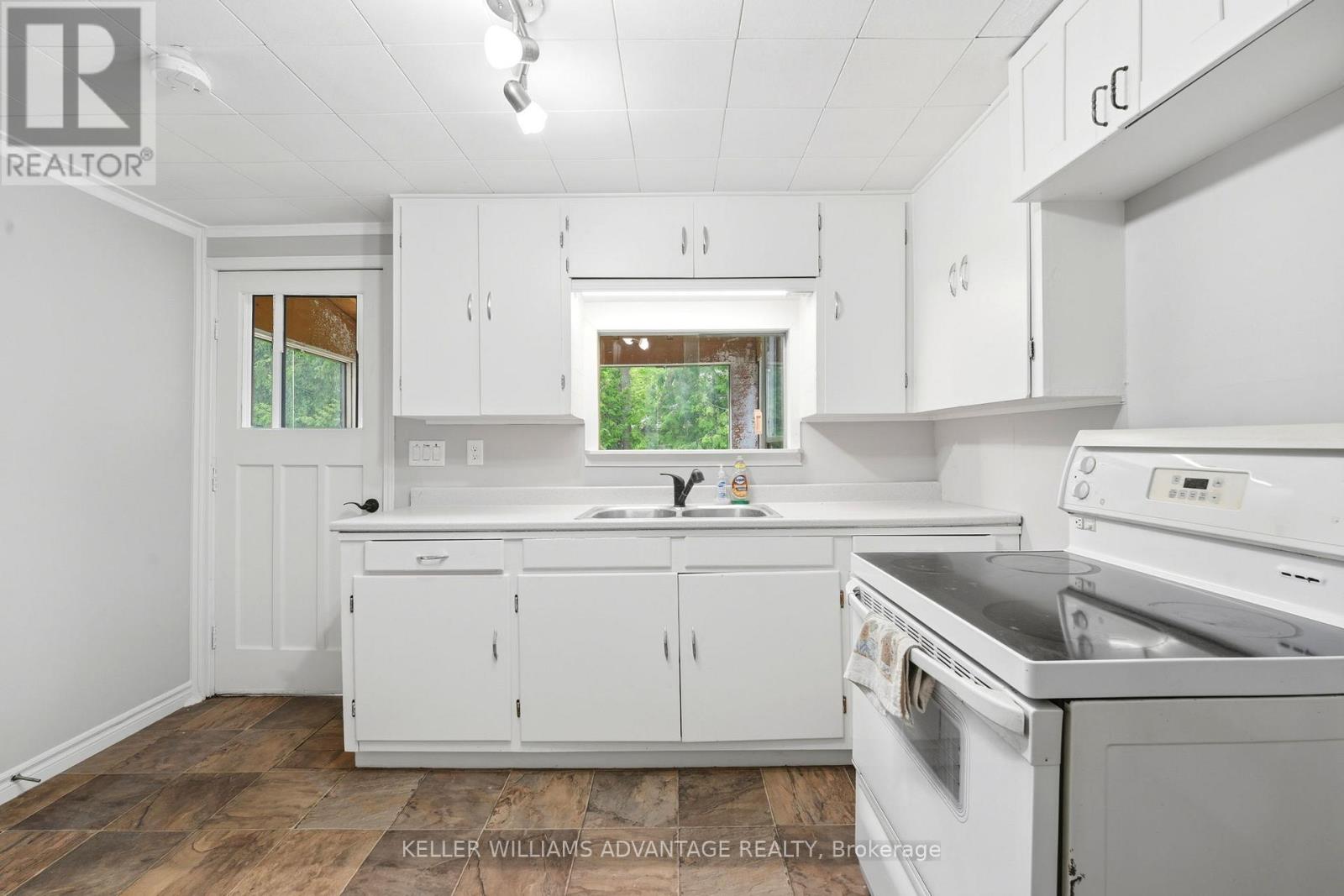 13353 Highway 7 W Highway N, Halton Hills, Ontario L7G 4S4 - Photo 18 - W13419668