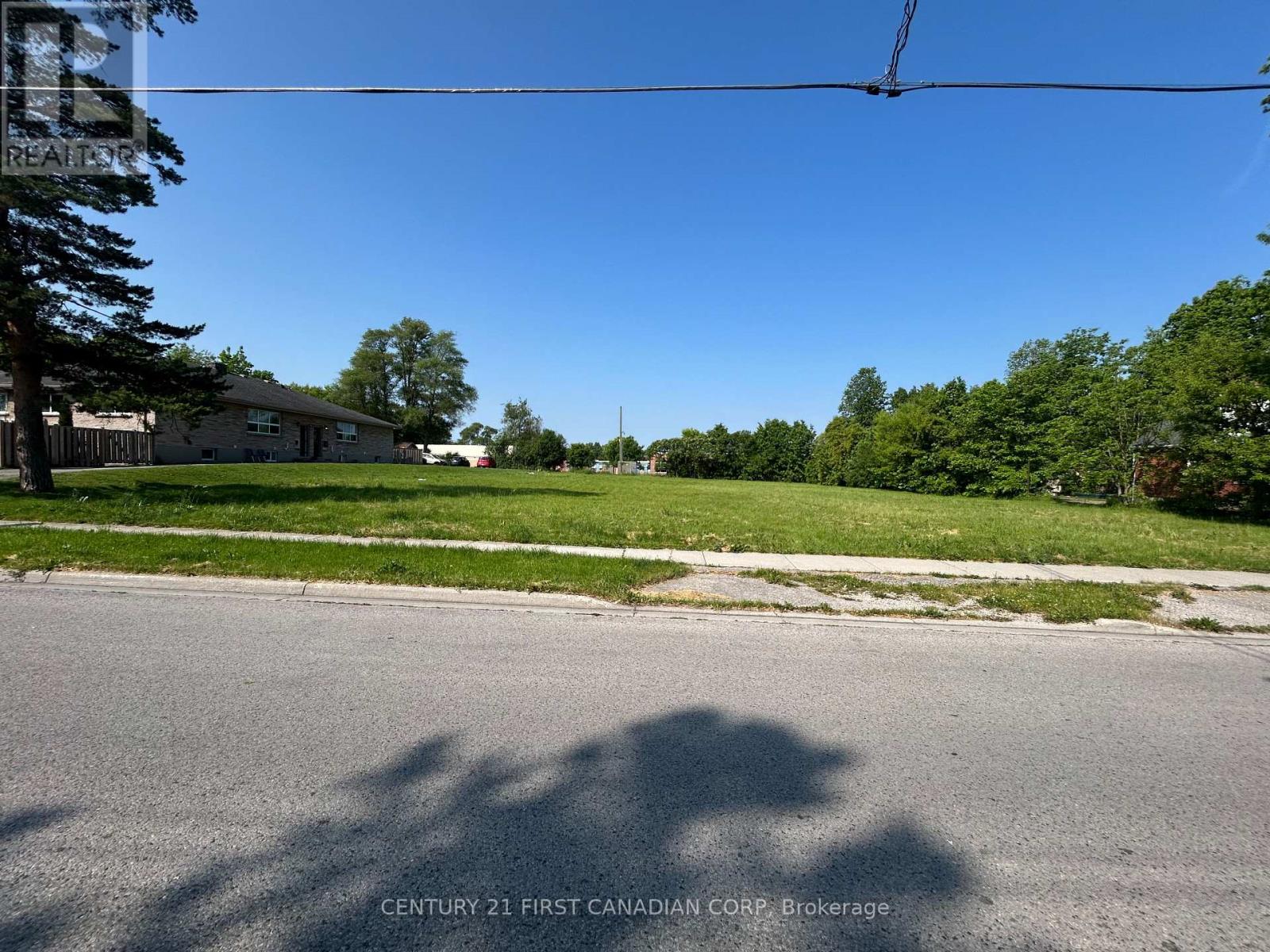 225 Greenwood Avenue, London South, Ontario  N6J 3G5 - Photo 1 - X13420002