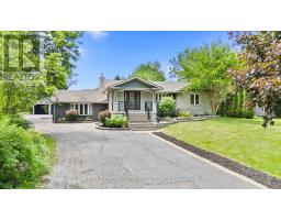 404 HAMILTON DRIVE, Hamilton, Ontario