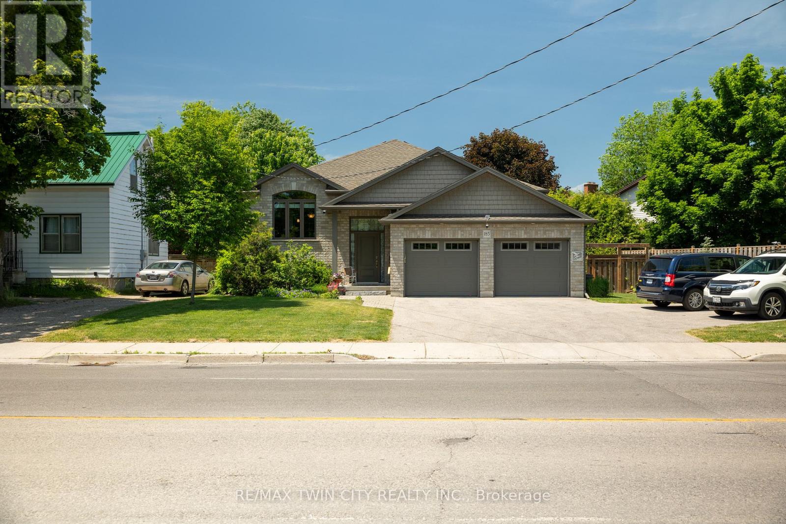 185 MOUNT PLEASANT STREET, Brantford, Ontario