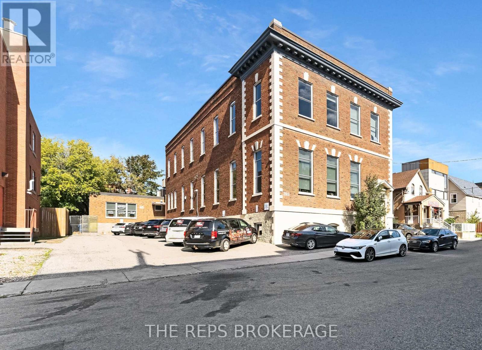 43 Eccles Street, Ottawa, Ontario K1R 6S3 - Photo 2 - X13420040