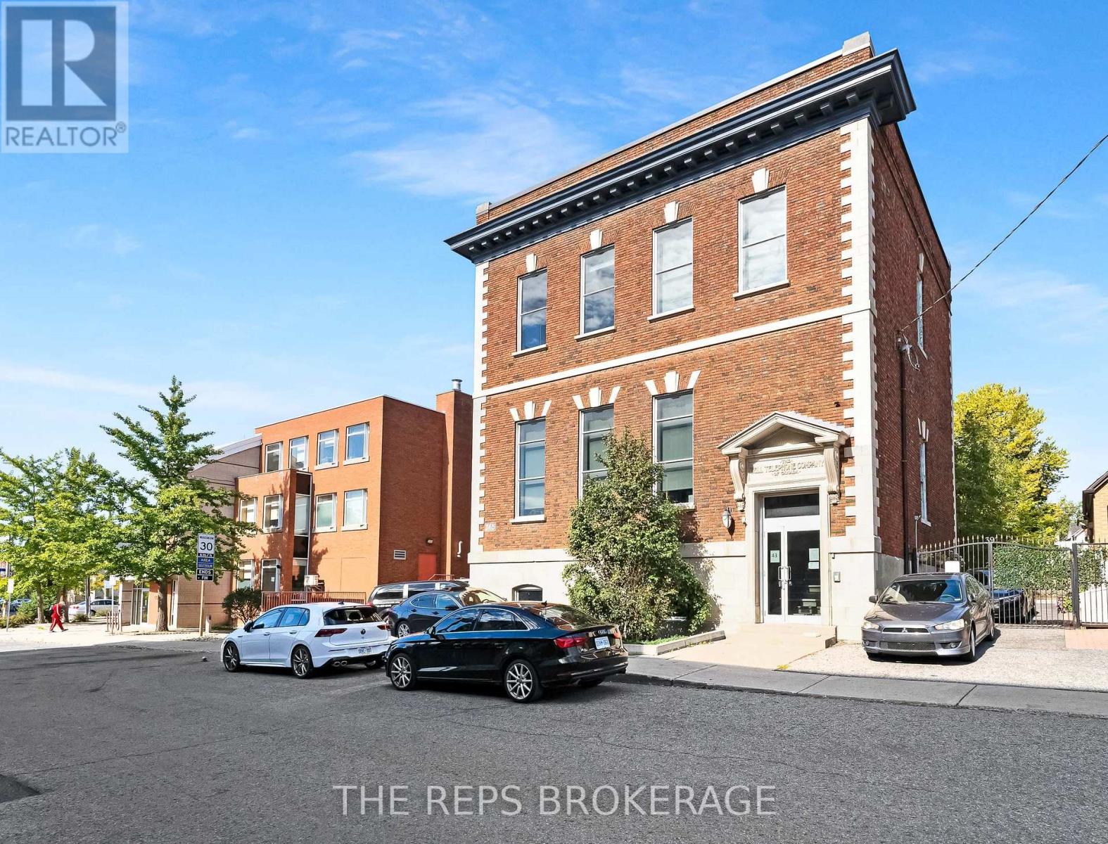 43 Eccles Street, Ottawa, Ontario K1R 6S3 - Photo 3 - X13420040
