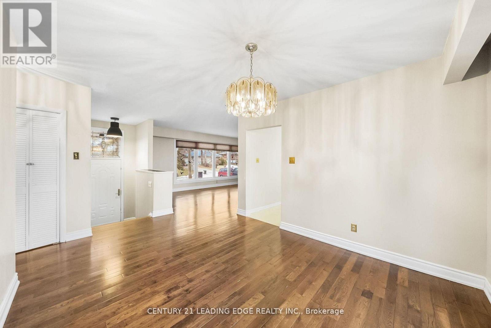 541 Rouge Hills Drive, Toronto, Ontario  M1C 2Z9 - Photo 13 - E12746504