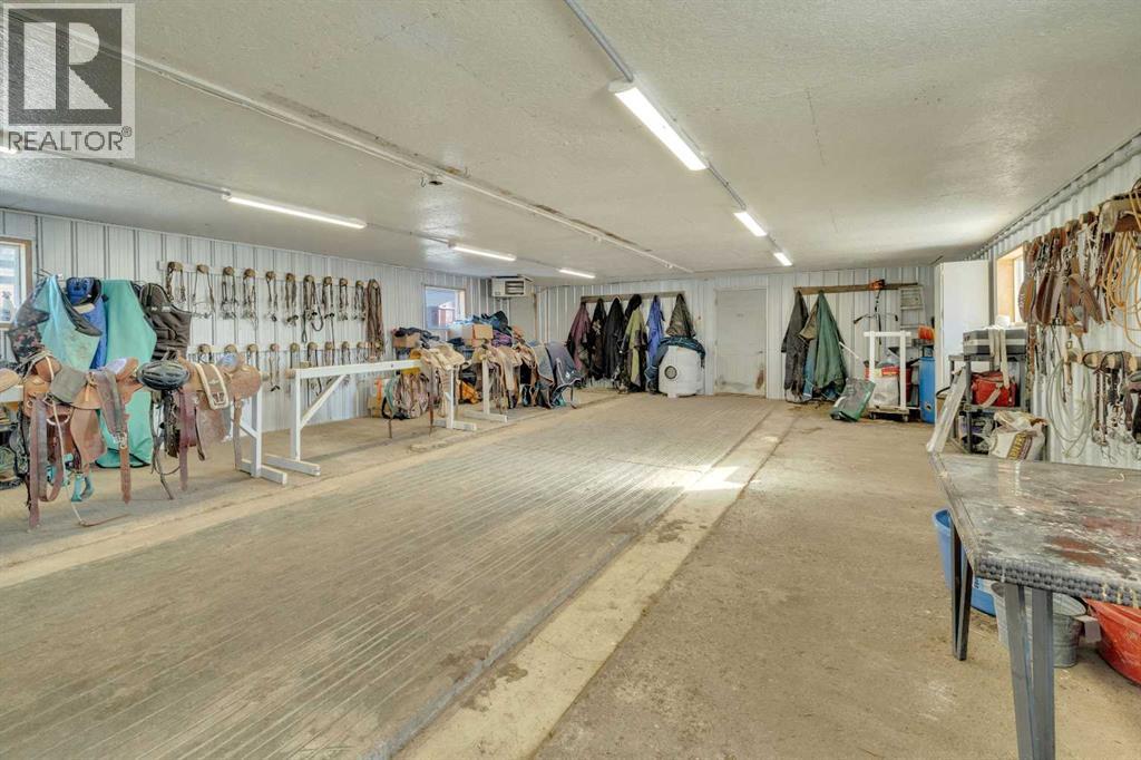 445056 Range Road 40, Rural Ponoka County, Alberta  T0C 0M0 - Photo 38 - A2292206