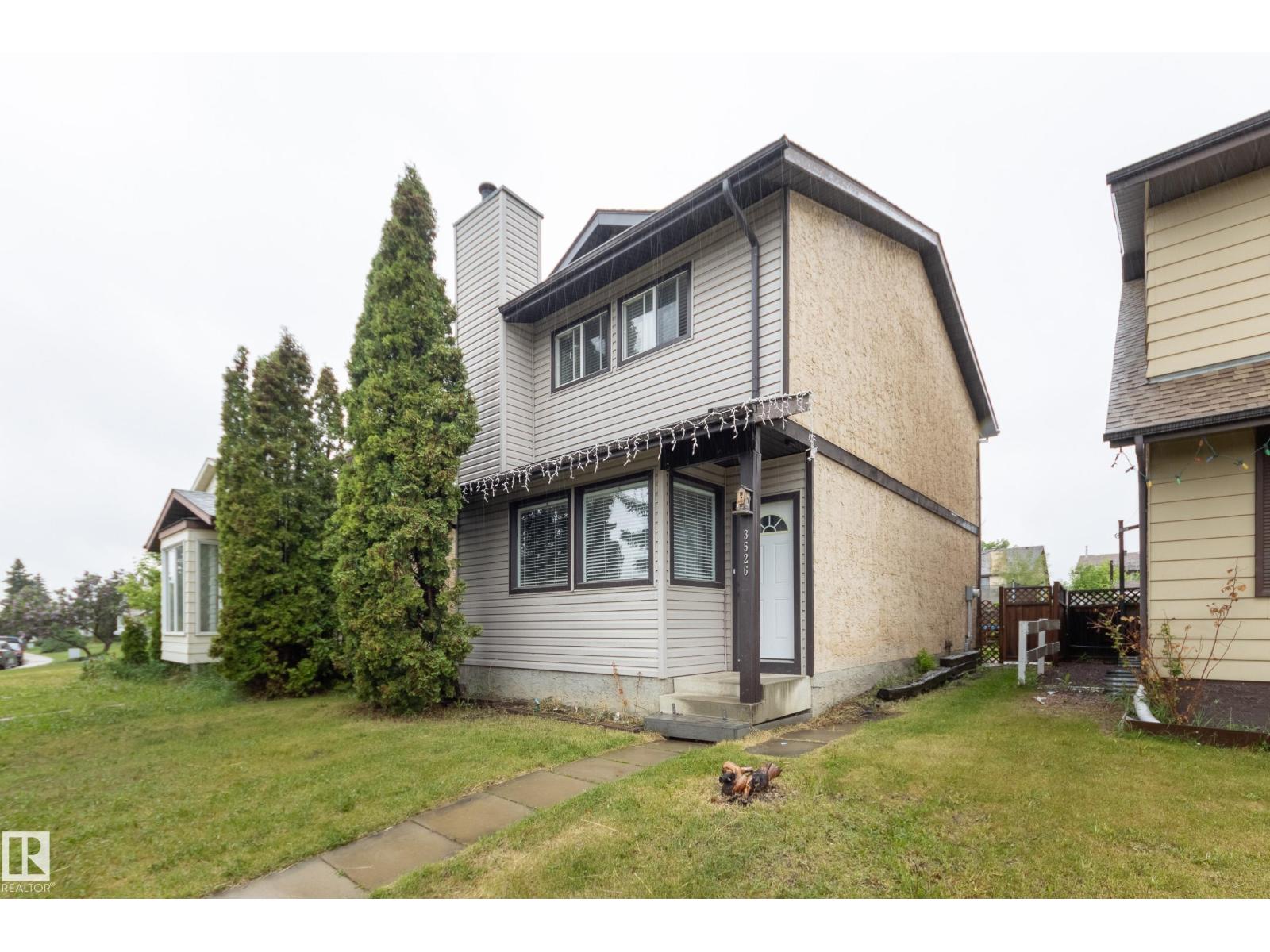 3526 42 AV NW, Edmonton, Alberta