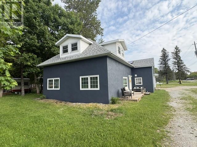 2 Main Street, Gore Bay, Ontario P0P 1H0 - Photo 4 - 2127958