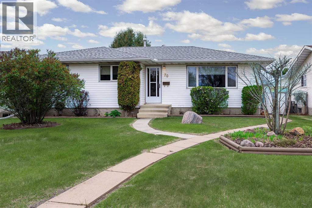 70 Nootka Road, Leduc, Alberta  T9E 4J6 - Photo 1 - A2315664