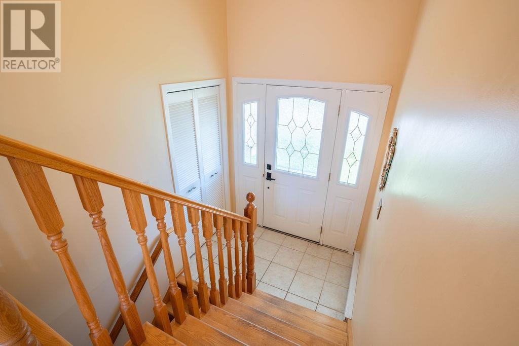 84 Koprash Ct, Sault Ste. Marie, Ontario  P6B 5R9 - Photo 8 - SM261351