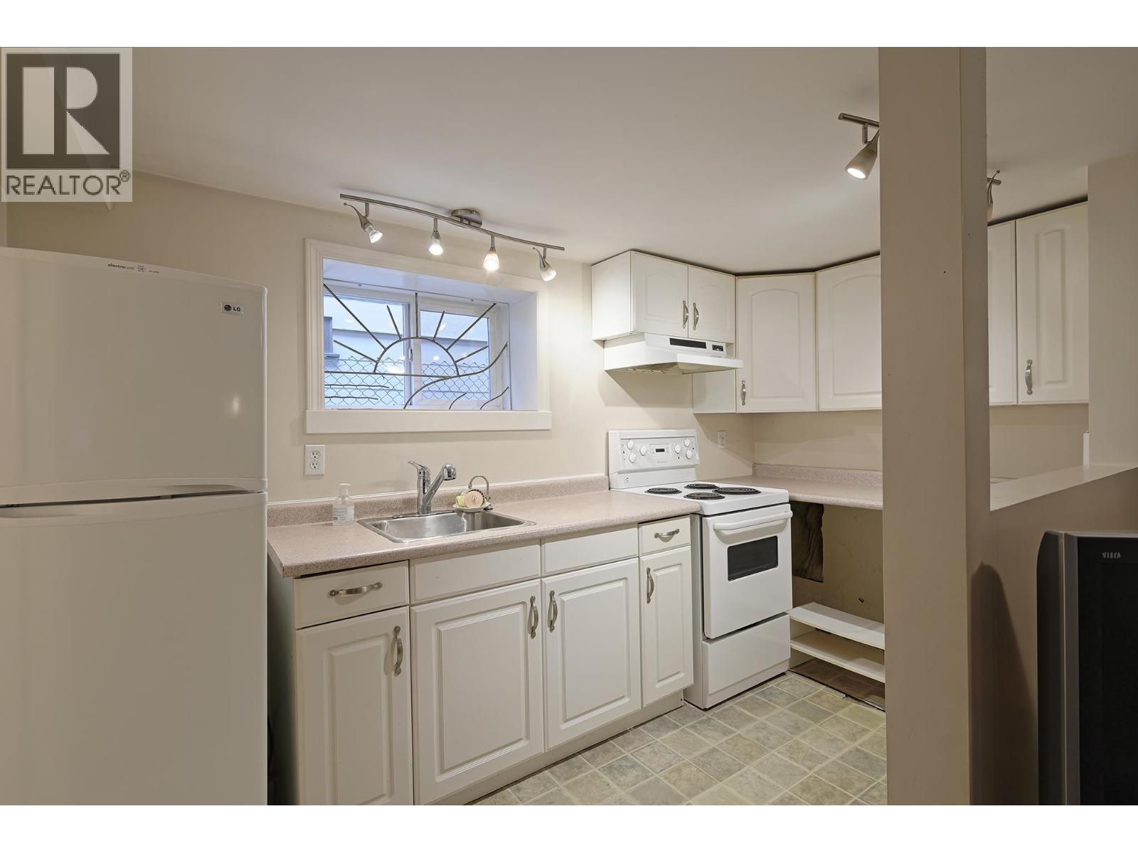 2546 Eton Street, Vancouver, British Columbia  V5K 1J7 - Photo 18 - R3133881