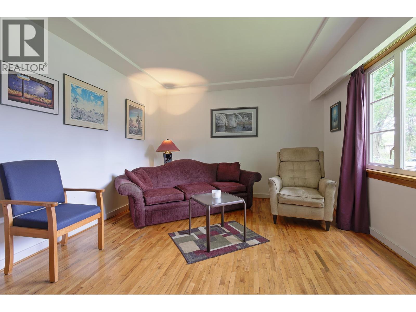 2546 Eton Street, Vancouver, British Columbia  V5K 1J7 - Photo 2 - R3133881