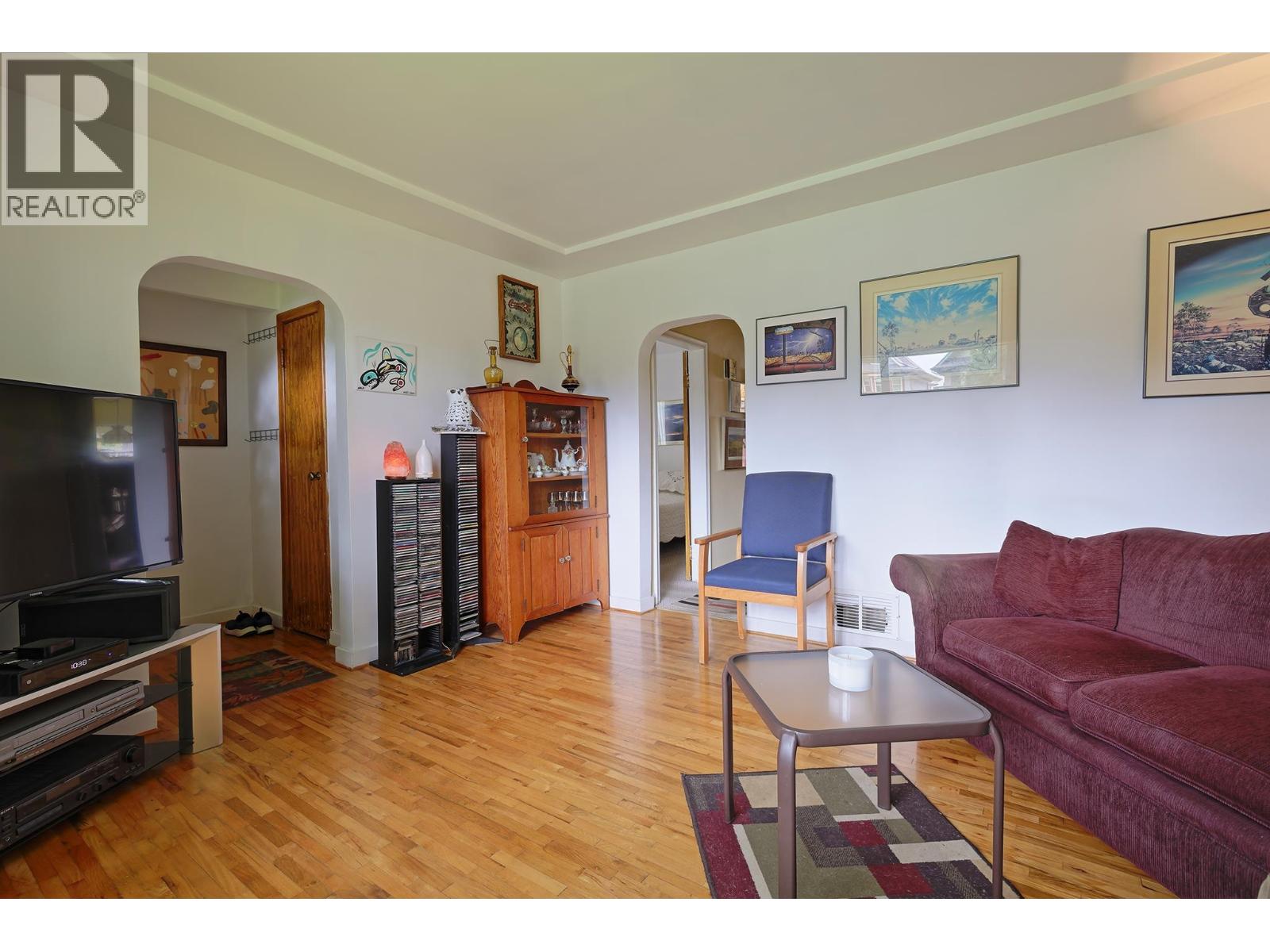 2546 Eton Street, Vancouver, British Columbia  V5K 1J7 - Photo 5 - R3133881