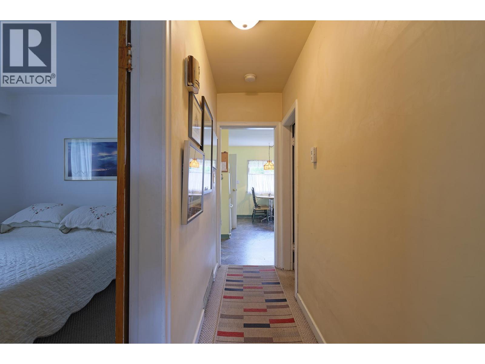 2546 Eton Street, Vancouver, British Columbia  V5K 1J7 - Photo 6 - R3133881