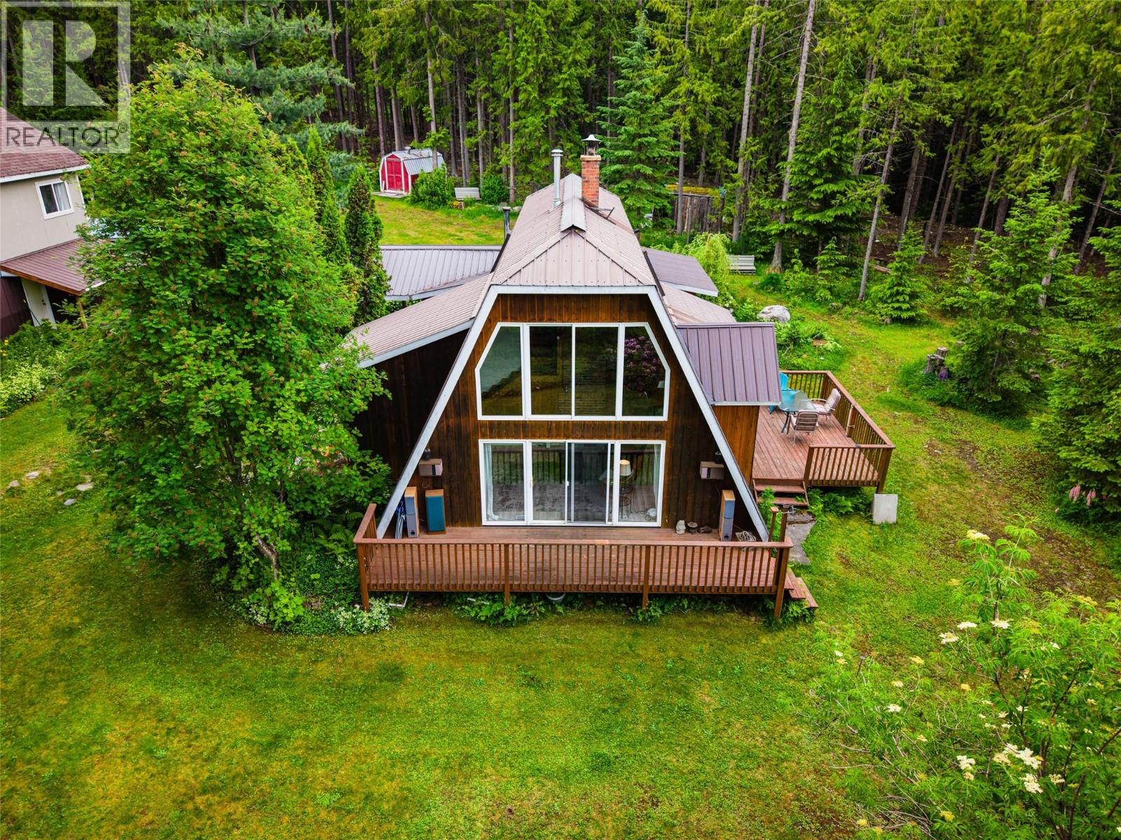 7346 Harrop Procter Road, Procter, British Columbia