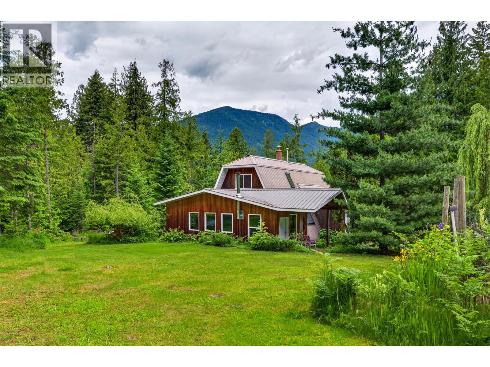 7346 Harrop Procter Road, Procter, British Columbia V1L 6R4 - Photo 91 - 10390770