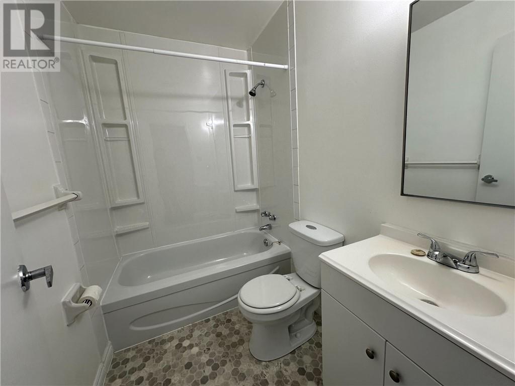 21 Balsam Street Unit# 209, Coniston, Ontario  P0M 1M0 - Photo 16 - 2128434