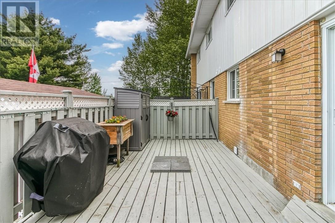50 Jeanne D'arc Drive Unit# 3, Chelmsford, Ontario  P0M 1L0 - Photo 3 - 2128425