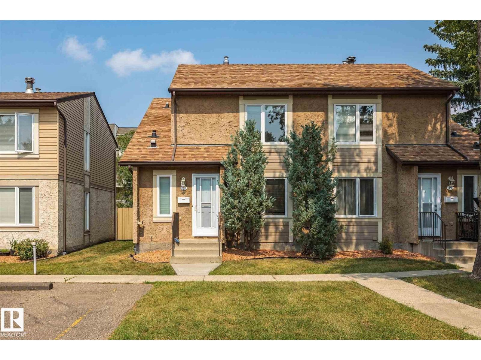 #20 11115 27 AV NW, Edmonton, Alberta