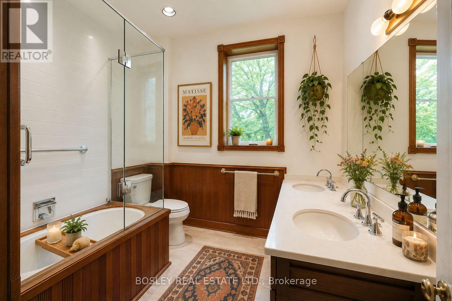 Upper - 12 Meredith Crescent, Toronto, Ontario  M4W 3B6 - Photo 10 - C13420024