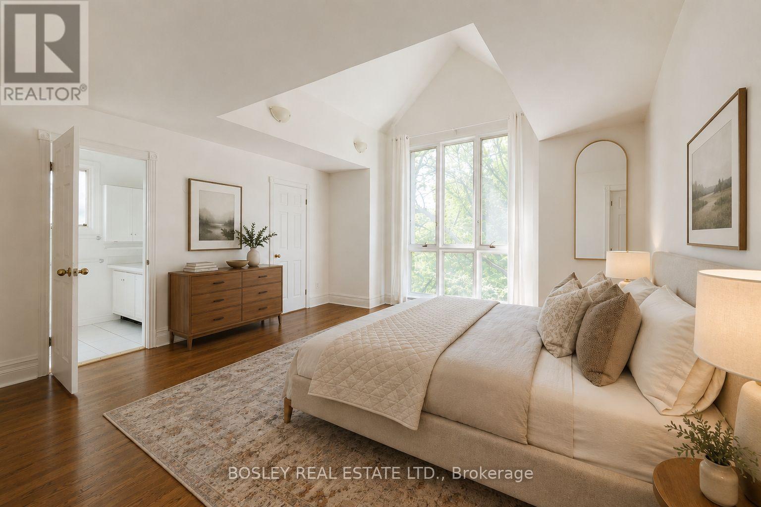 Upper - 12 Meredith Crescent, Toronto, Ontario  M4W 3B6 - Photo 14 - C13420024