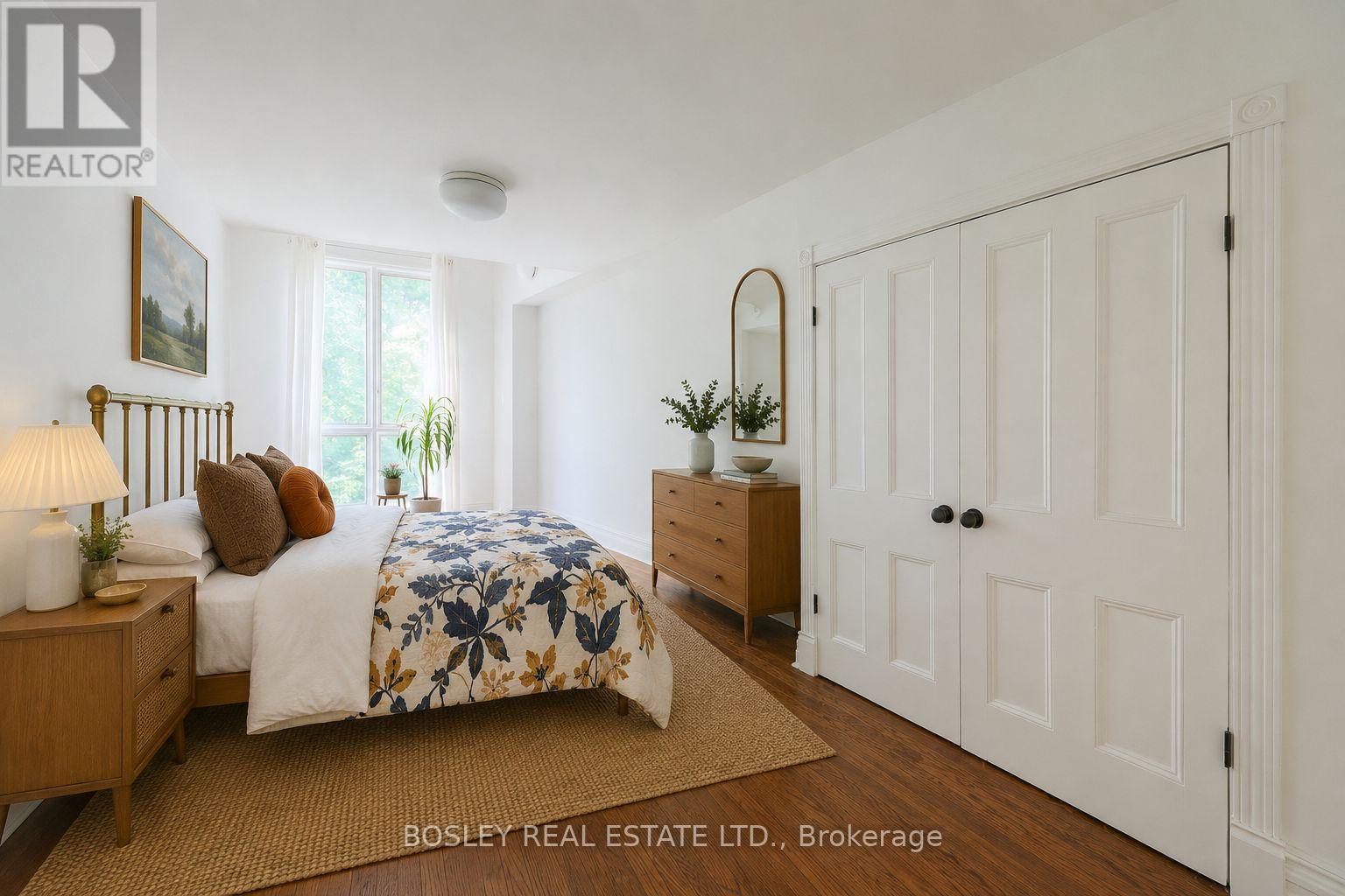 Upper - 12 Meredith Crescent, Toronto, Ontario  M4W 3B6 - Photo 18 - C13420024
