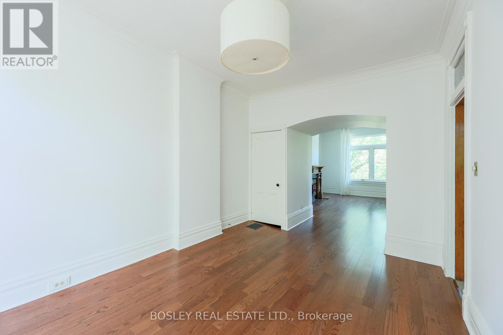 Upper - 12 Meredith Crescent, Toronto, Ontario  M4W 3B6 - Photo 25 - C13420024